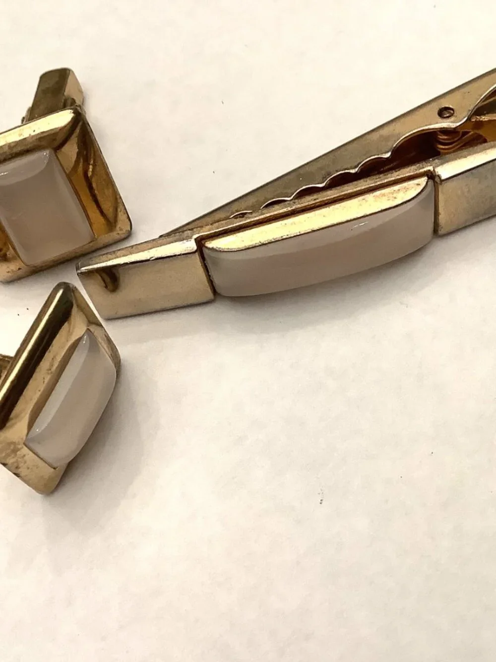 Vintage Anson Tie Clip & Cufflinks Mother Of Pearl on Gold Plated Brass Signed